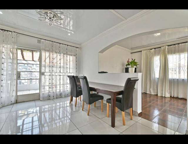 3 BEDROOM HOUSE FOR SALE IN GLENANDA